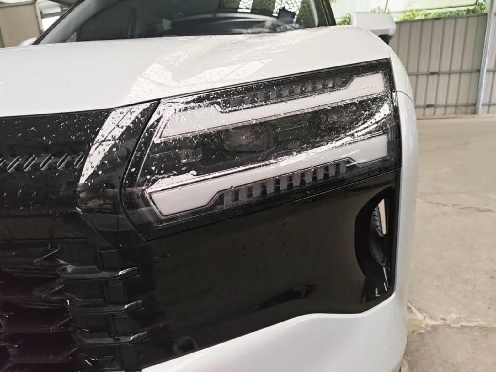 Wuling Xingguang 560 New Energy 2026 Model, Plug-in Hybrid, 125 km, Luxury Version — миниатюра 8