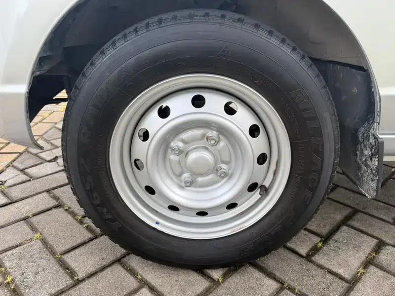 Wuling Rongguang 2023 1.5L S Basic Window-Sealed Version (2 Seats) — миниатюра 9