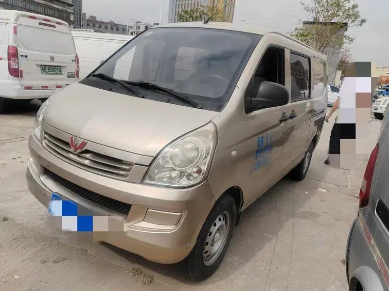 Wuling Rongguang 2019 1.2L S Van Basic 5-Seater — миниатюра 1