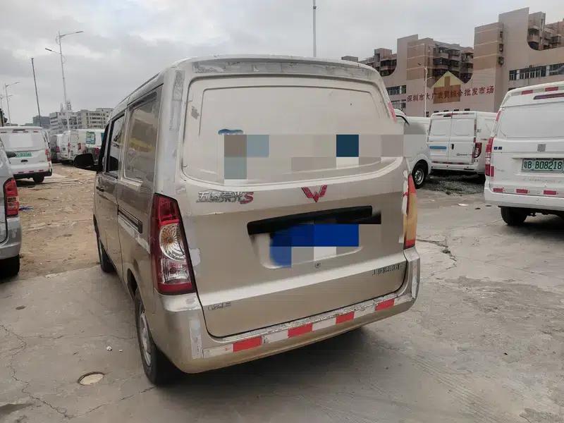 Wuling Rongguang 2019 1.2L S Van Basic 5-Seater — миниатюра 4