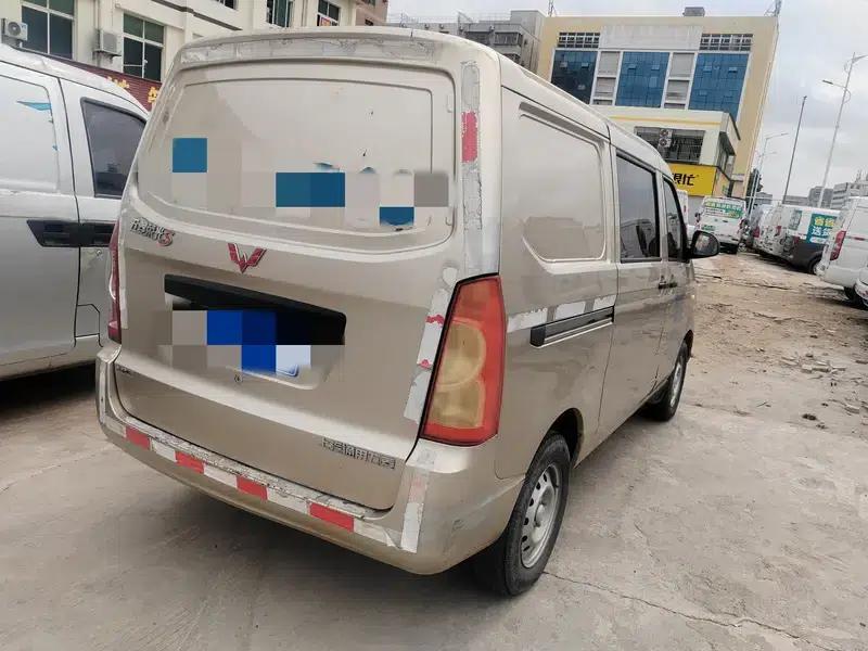 Wuling Rongguang 2019 1.2L S Van Basic 5-Seater — миниатюра 5
