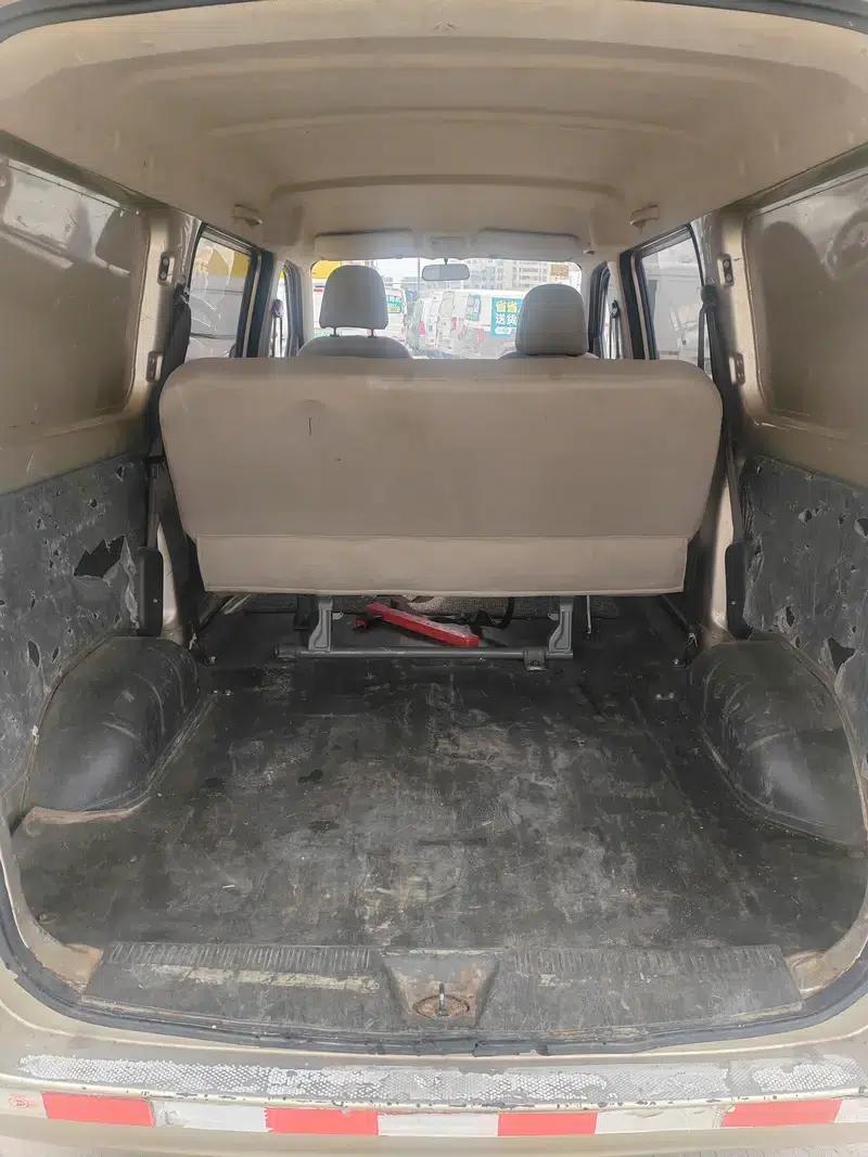 Wuling Rongguang 2019 1.2L S Van Basic 5-Seater — миниатюра 9