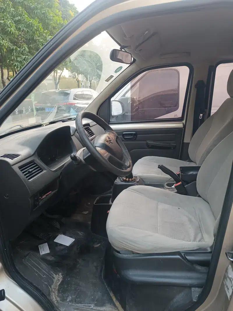 Wuling Rongguang 2019 1.5L S Standard Edition — миниатюра 9