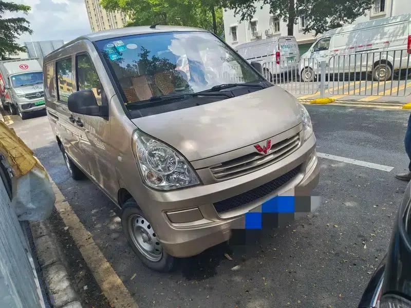 Wuling Rongguang 2019 1.2L S Van Basic 5-Seater — миниатюра 2