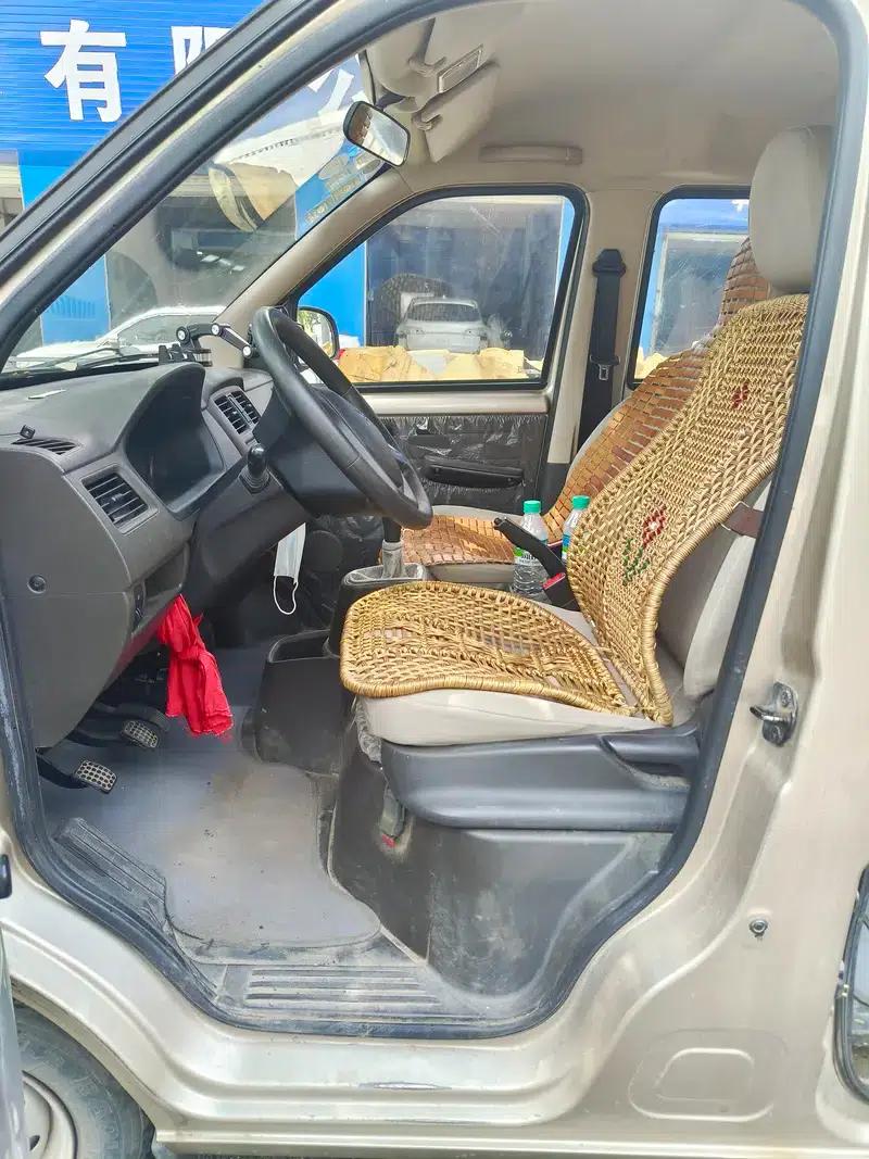 Wuling Rongguang 2019 1.2L S Van Basic 5-Seater — миниатюра 8