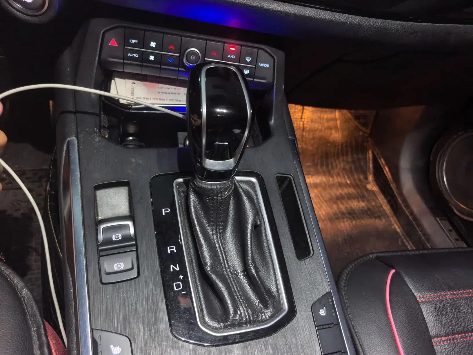 Wey VV5 2017 2.0T Ultra-Luxury Version — миниатюра 14