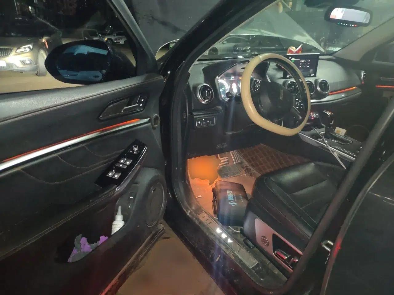 Wey VV5 2017 2.0T Flagship Edition — миниатюра 16