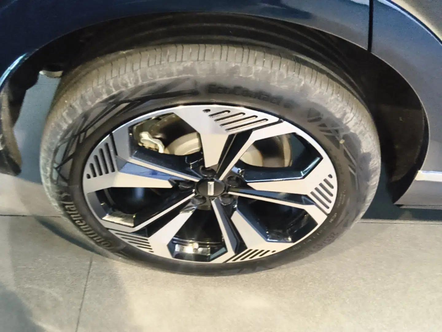 Wey Lanshan 2025 Four-Wheel Drive Max — миниатюра 11