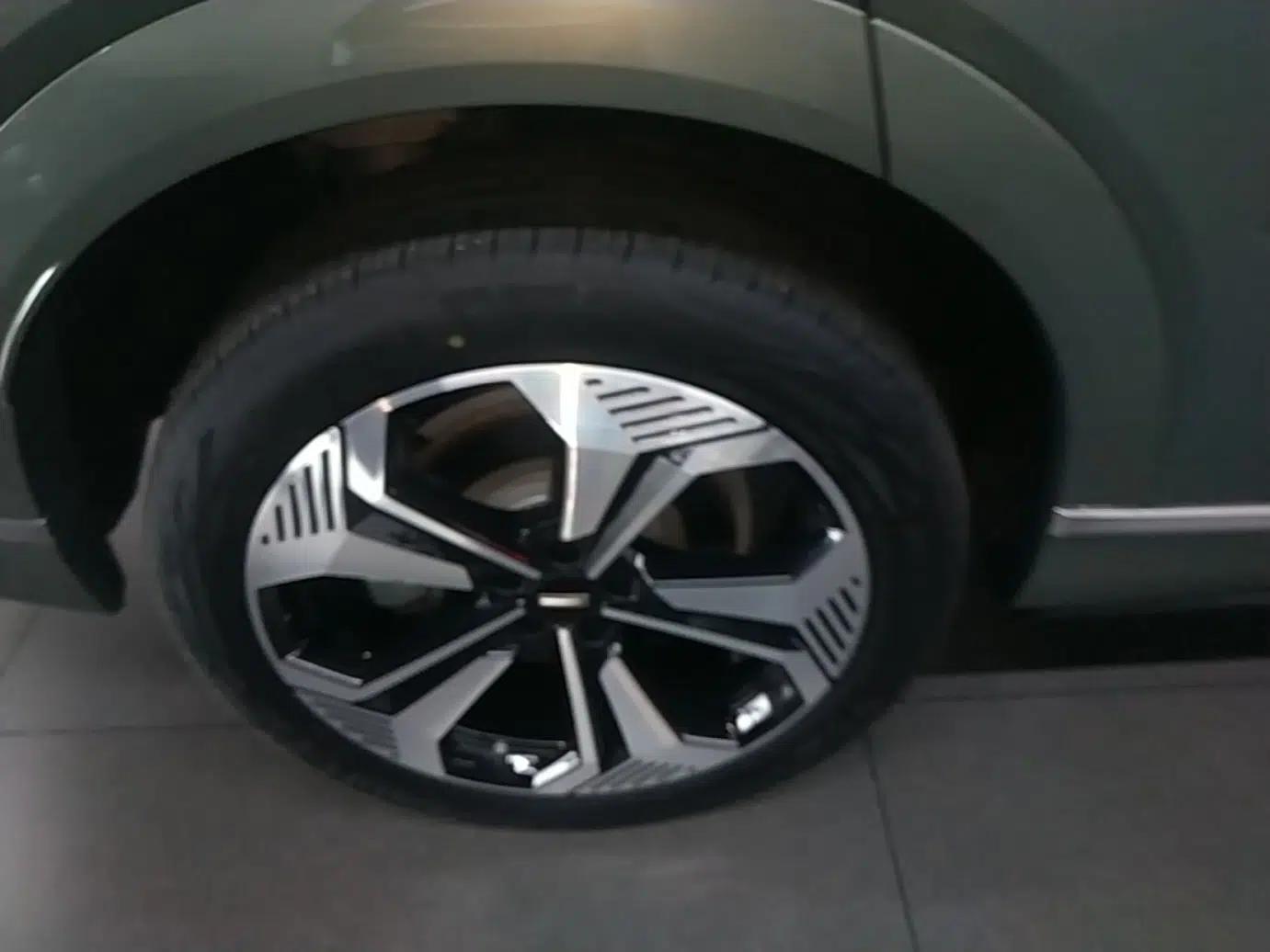 Wey Lanshan 2025 Four-Wheel Drive Max — миниатюра 11