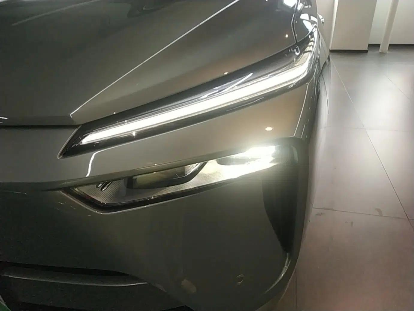 Wey Lanshan 2025 Four-Wheel Drive Max — миниатюра 8
