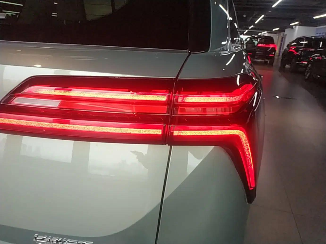 Wey Lanshan 2025 Four-Wheel Drive Max — миниатюра 9