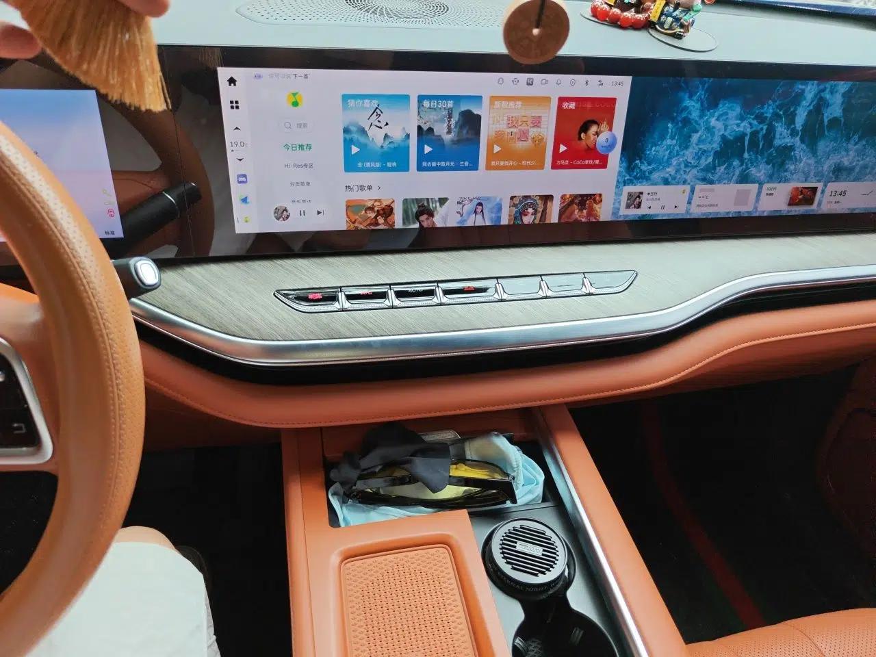 Wey Lanshan 2023 Four-Wheel Drive Ultra-Long Range Version — миниатюра 13