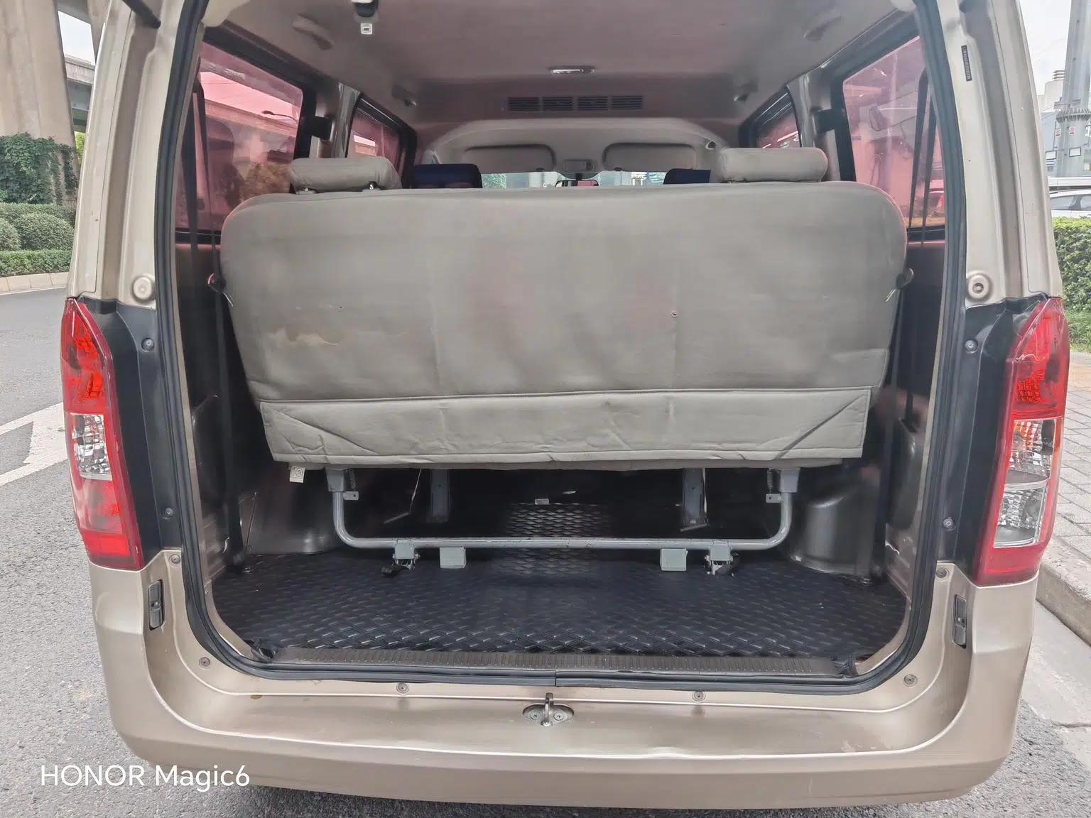 Wuling Rongguang V 2016 1.5L Standard Edition — миниатюра 11