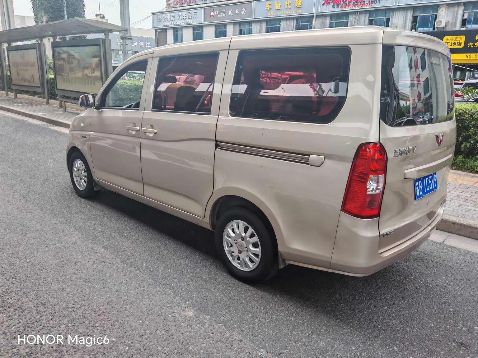 Wuling Rongguang V 2016 1.5L Standard Edition — миниатюра 6