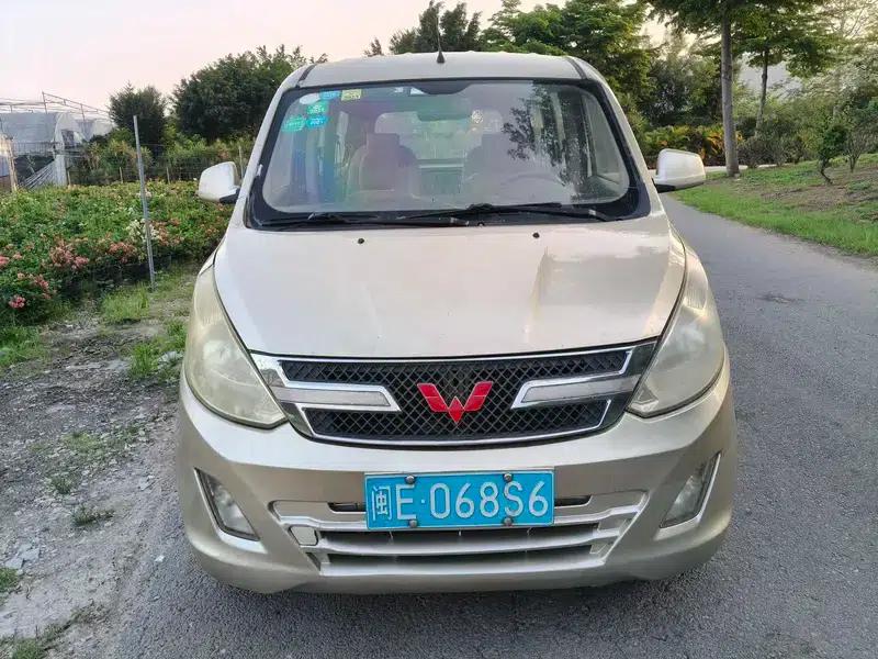 Wuling Rongguang V 2015 1.5L Standard Edition — миниатюра 2