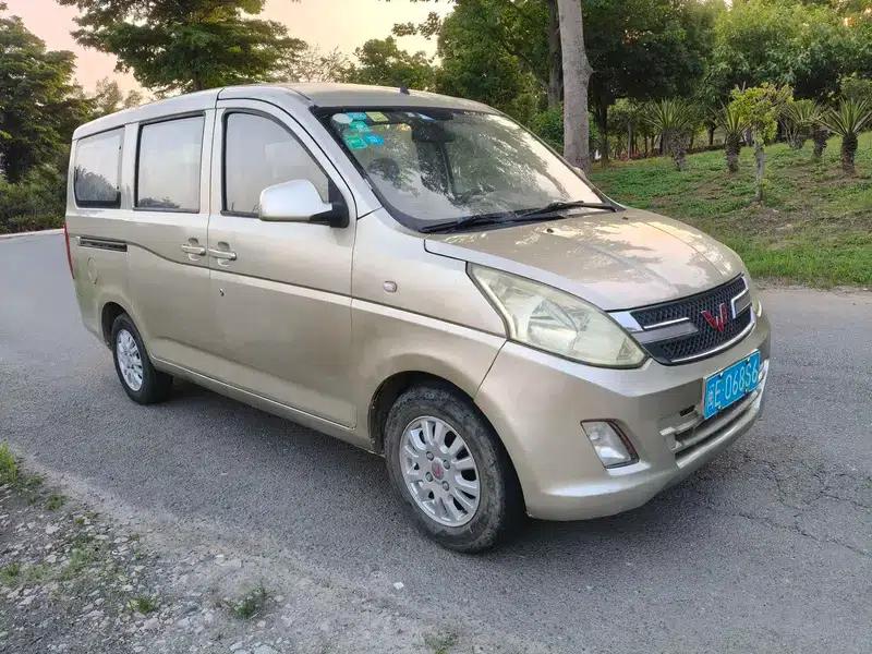Wuling Rongguang V 2015 1.5L Standard Edition — миниатюра 3