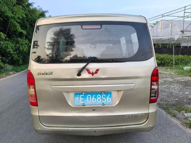 Wuling Rongguang V 2015 1.5L Standard Edition — миниатюра 5