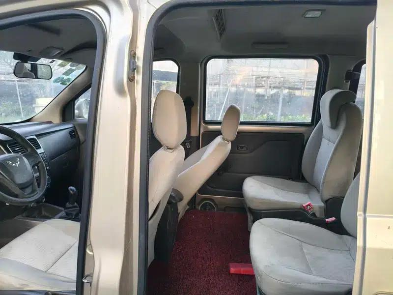 Wuling Rongguang V 2015 1.5L Standard Edition — миниатюра 9