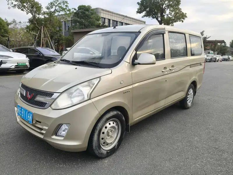 Wuling Rongguang V 2016 1.5L Standard Edition — миниатюра 1