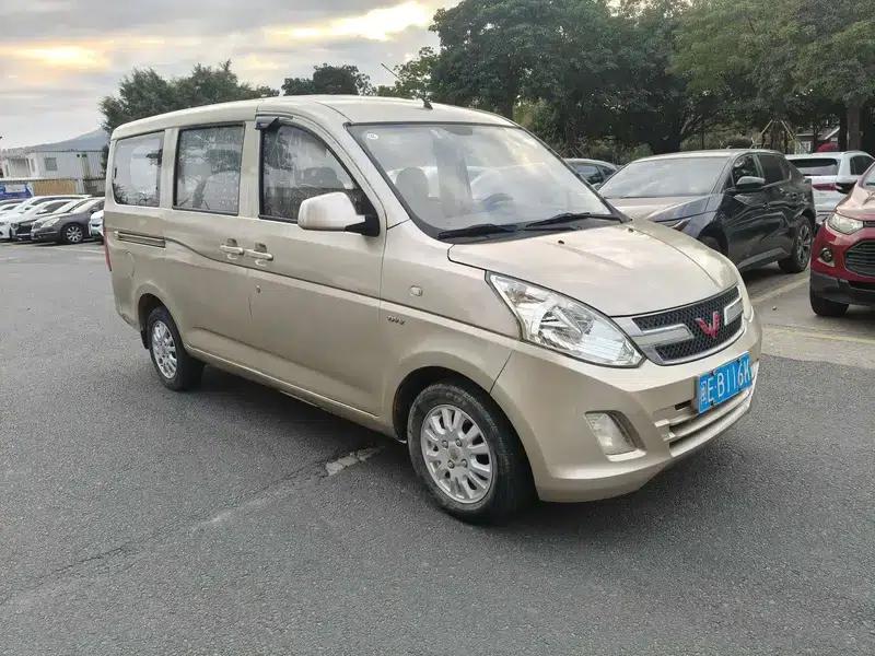 Wuling Rongguang V 2016 1.5L Standard Edition — миниатюра 3