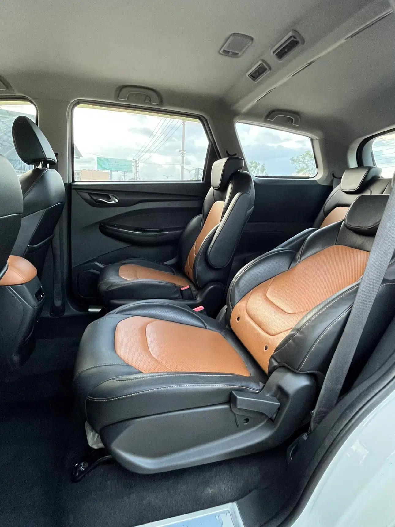 Wuling Hongguang S3 2019 1.5L Manual Standard Model (National VI Emission Standard) — миниатюра 6