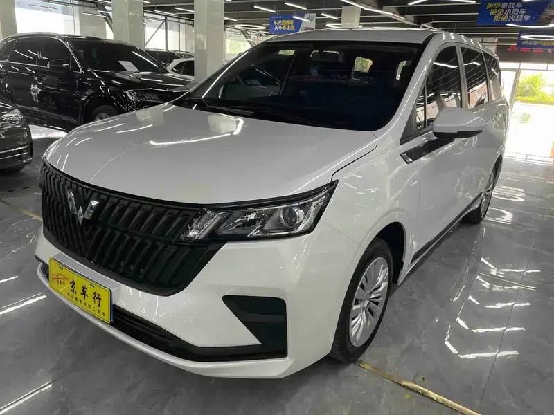 Wuling Jiachen 2022 1.5L Manual Comfort Model — миниатюра 1