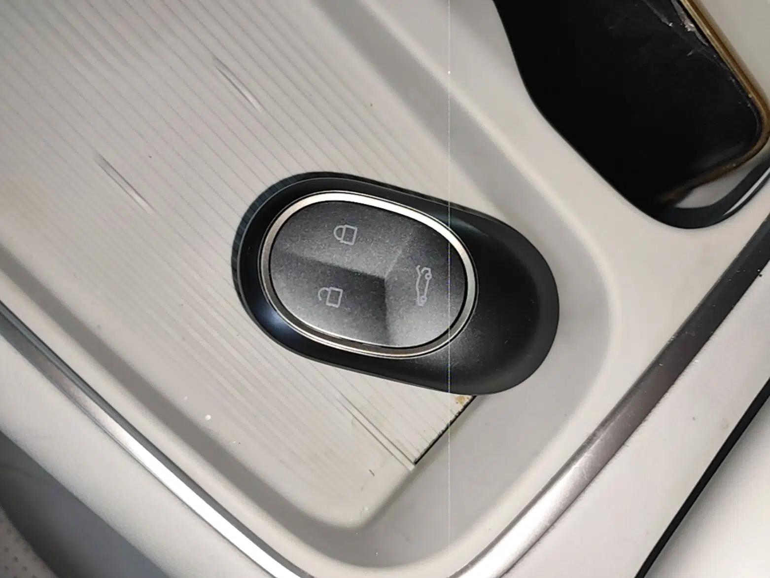 Nio ES6 2024 75 kWh — миниатюра 28
