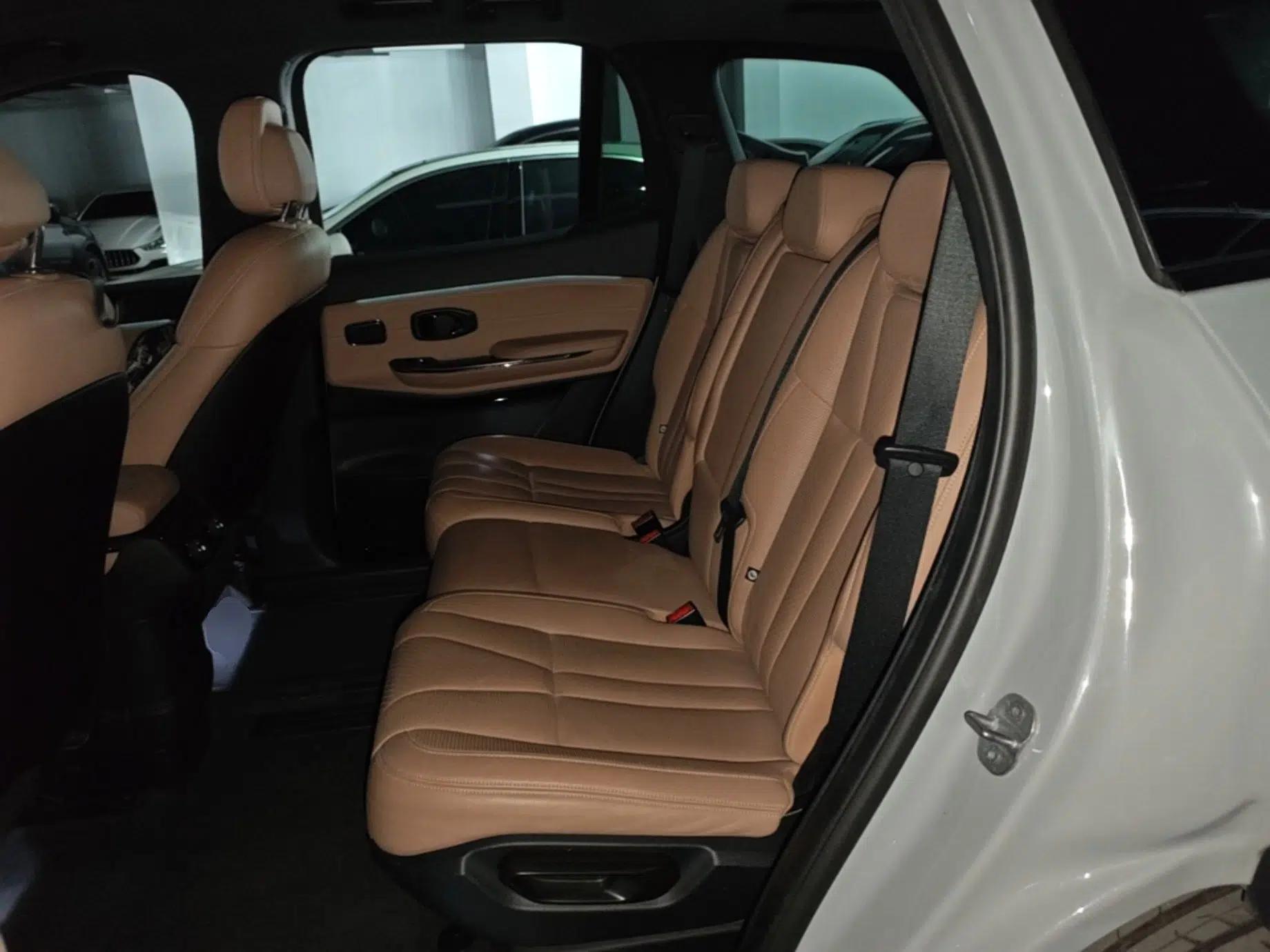 Nio ES8 2020 415 km Range 7-Seater Version — миниатюра 20