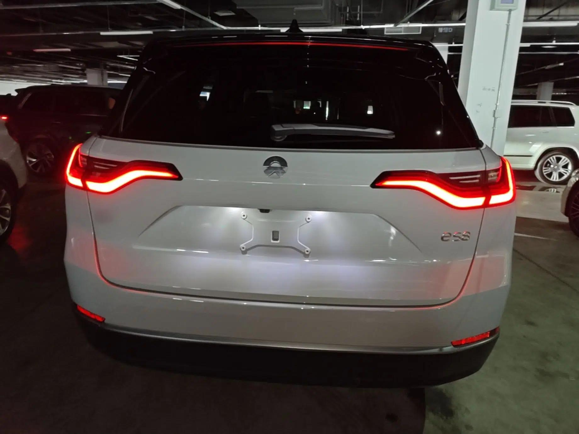 Nio ES8 2020 415 km Range 7-Seater Version — миниатюра 5