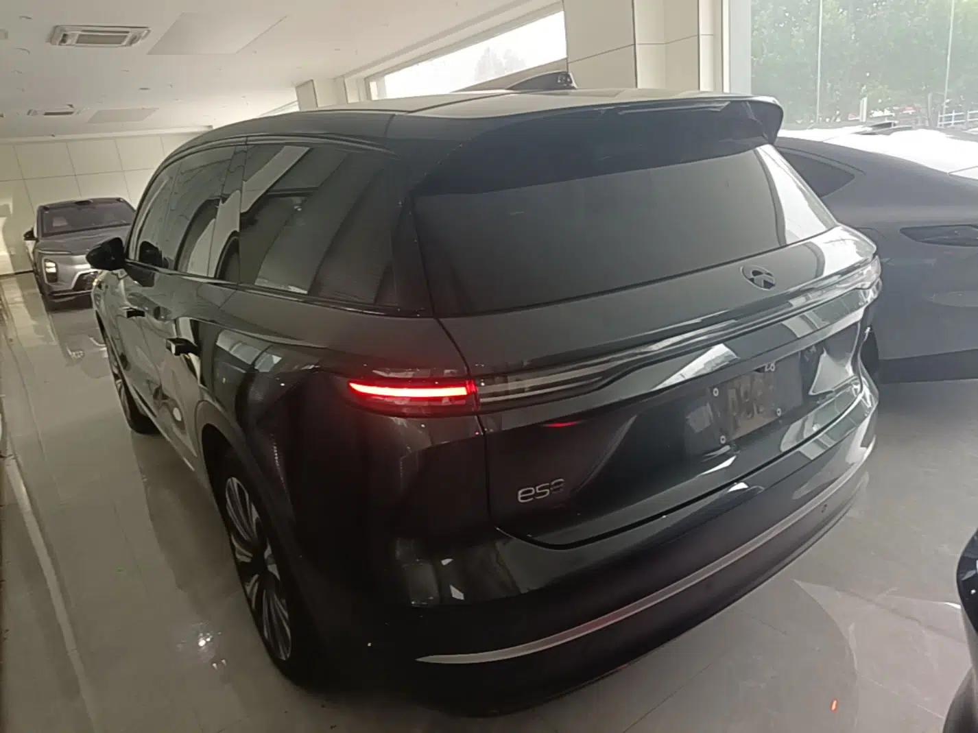 Nio ES8 2024 75 kWh — миниатюра 4