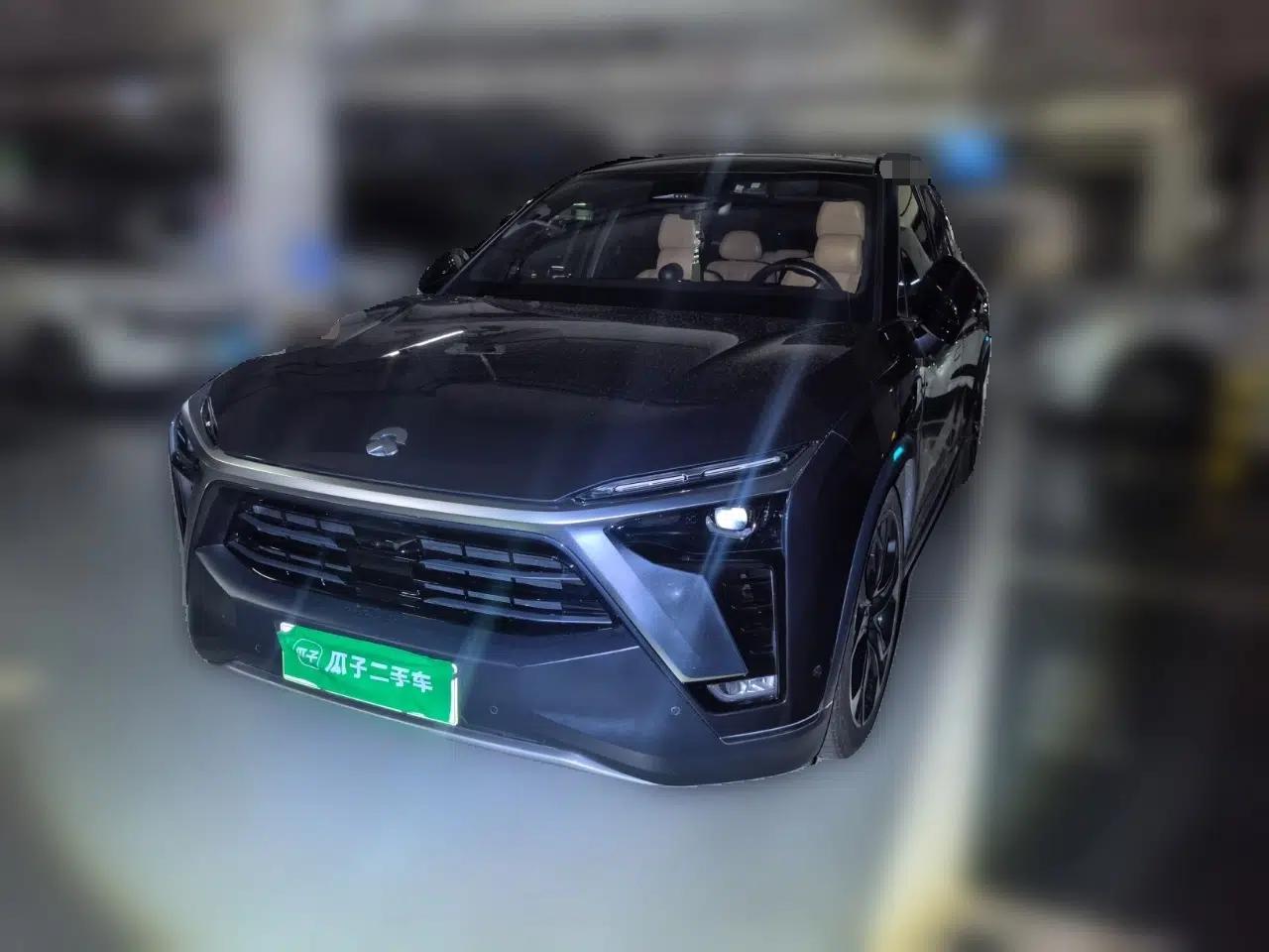 Nio ES8 2020 415 km Signature Edition 6-Seater Version — миниатюра 1