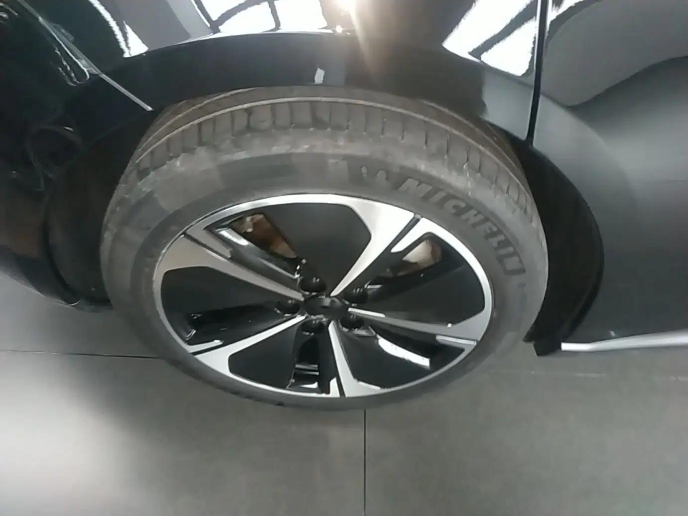 Nio ET5T 2024 75kWh Touring — миниатюра 11