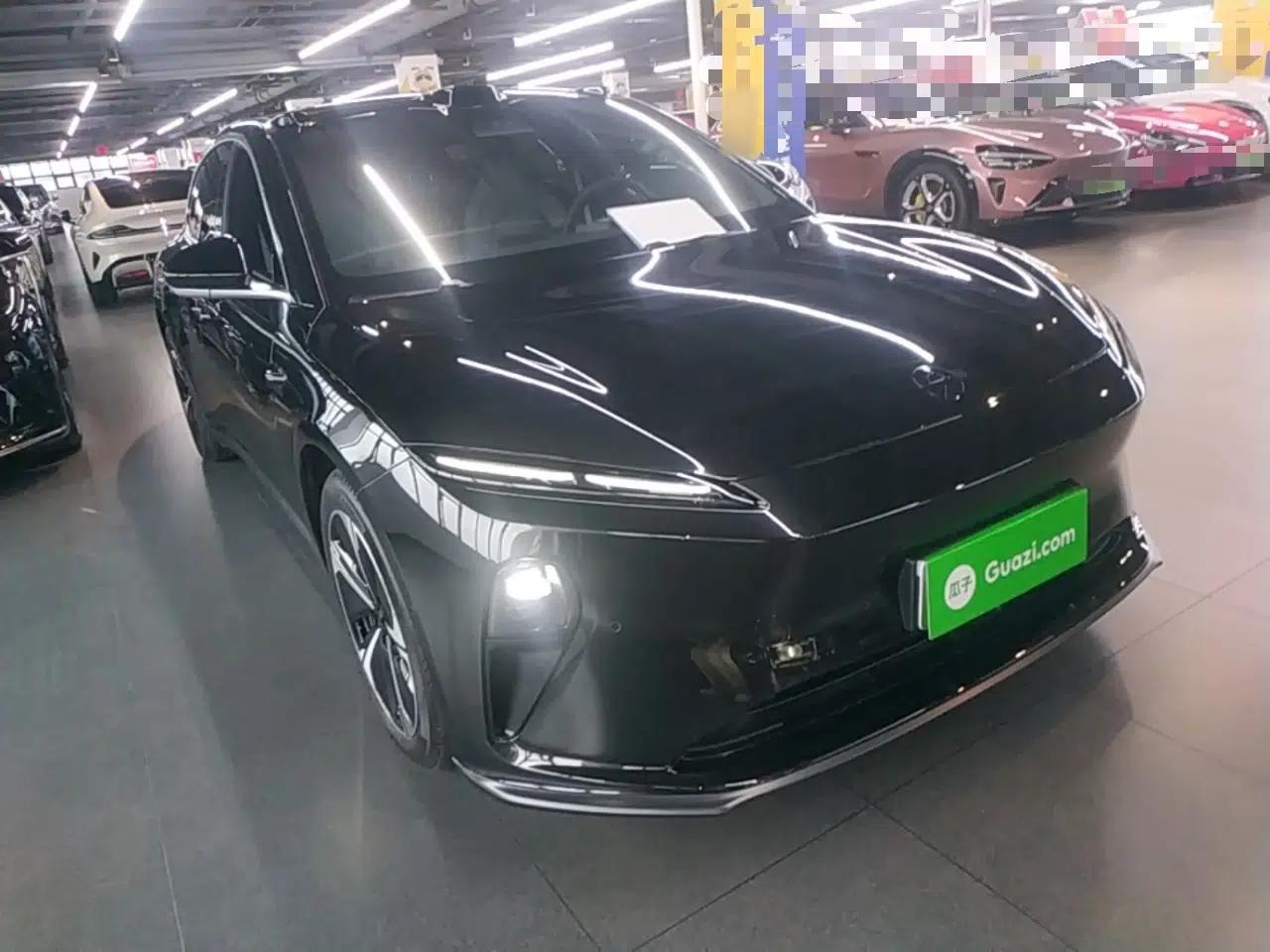 Nio ET5T 2024 75kWh Touring — миниатюра 3