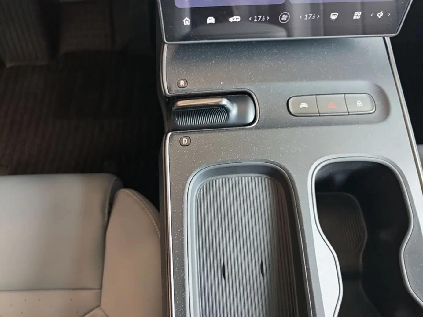 Nio ET5T 2024 75kWh Touring — миниатюра 16