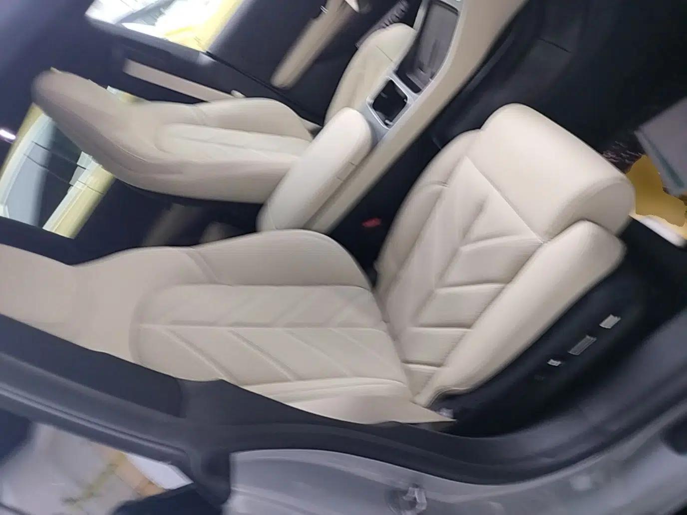 Nio ET5T 2025 75 kWh Touring — миниатюра 19