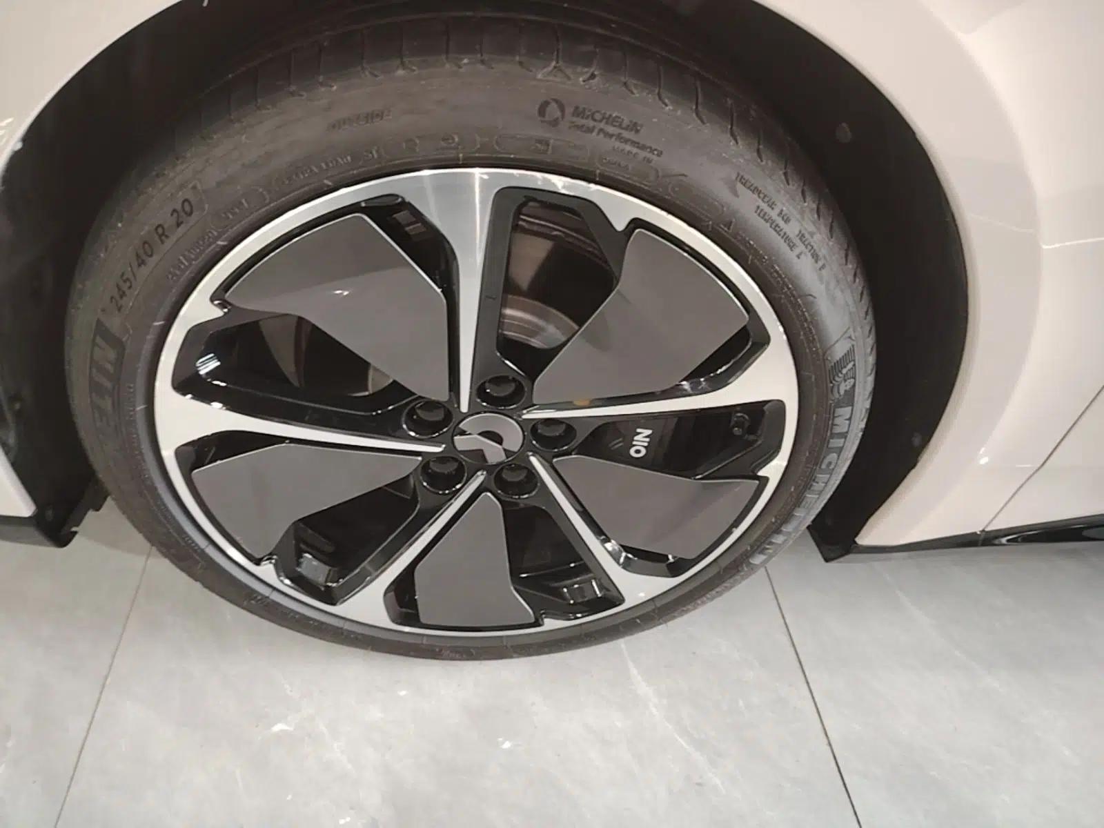 Nio ET5T 2025 75 kWh Touring — миниатюра 10