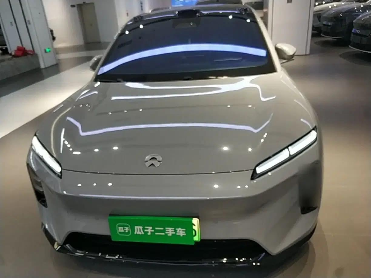 Nio ET5T 2025 75 kWh Touring — миниатюра 2