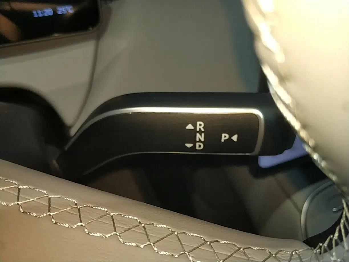 Nio ET5T 2025 75 kWh Touring — миниатюра 16