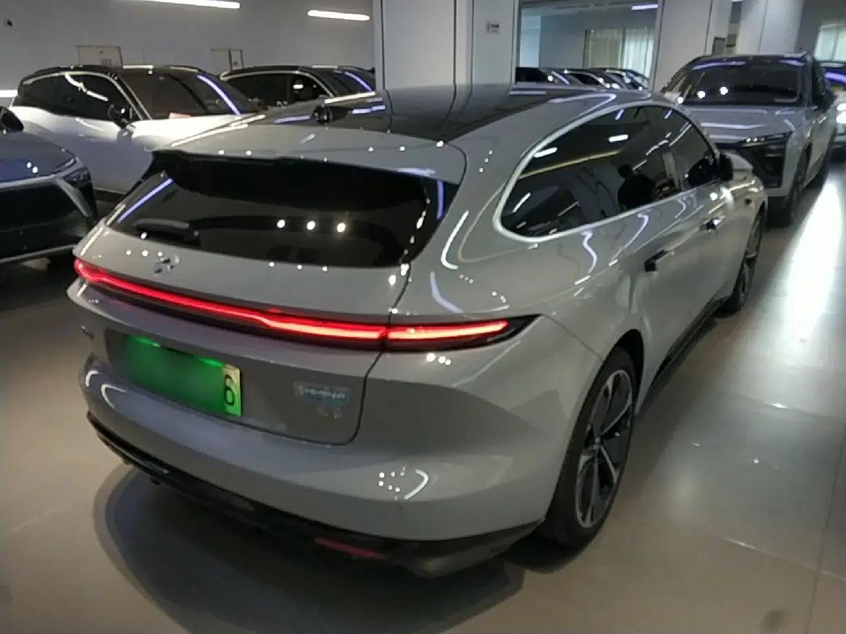 Nio ET5T 2025 75 kWh Touring — миниатюра 6