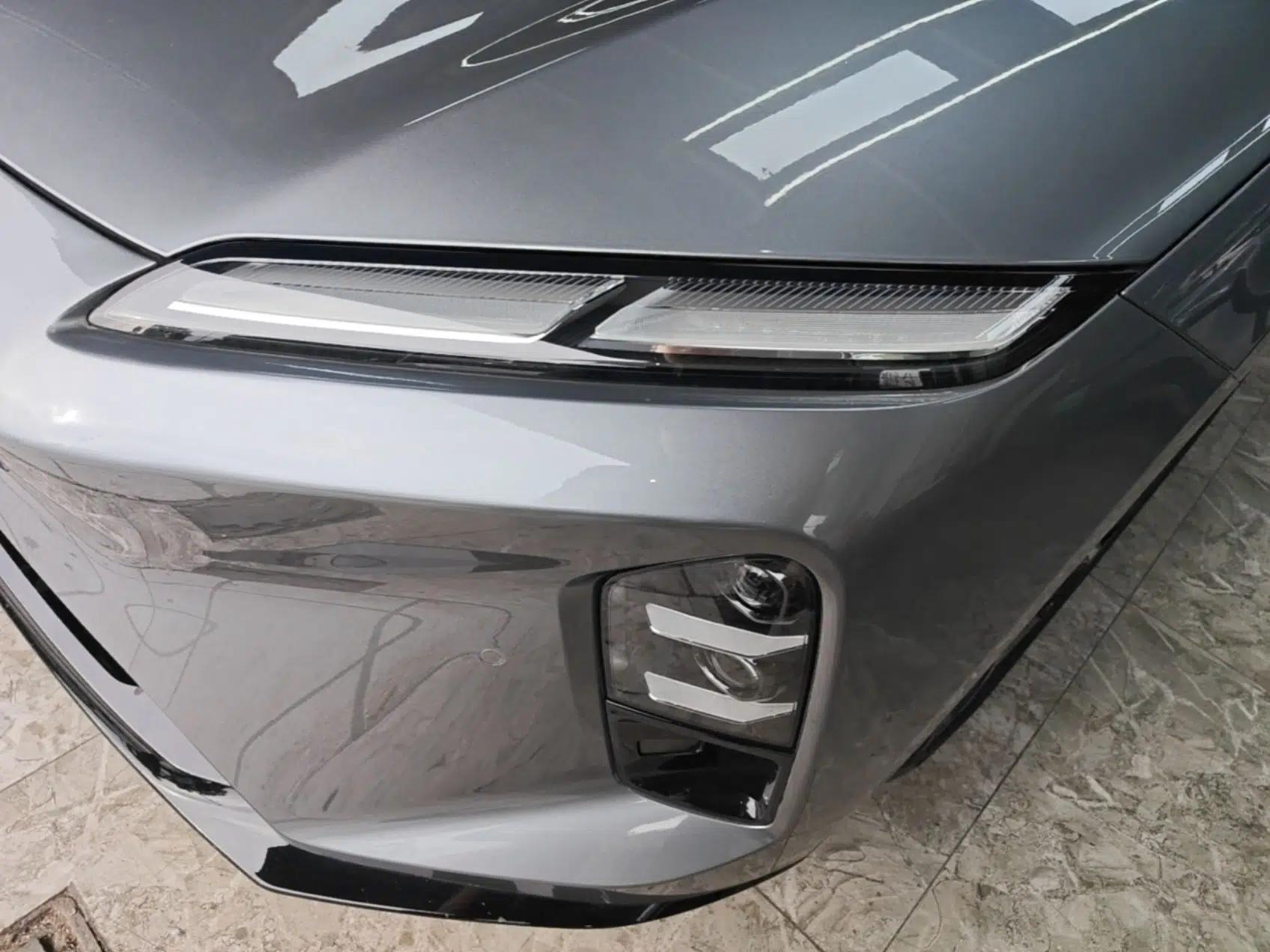 Nio ET5T 2025 75 kWh Touring — миниатюра 8