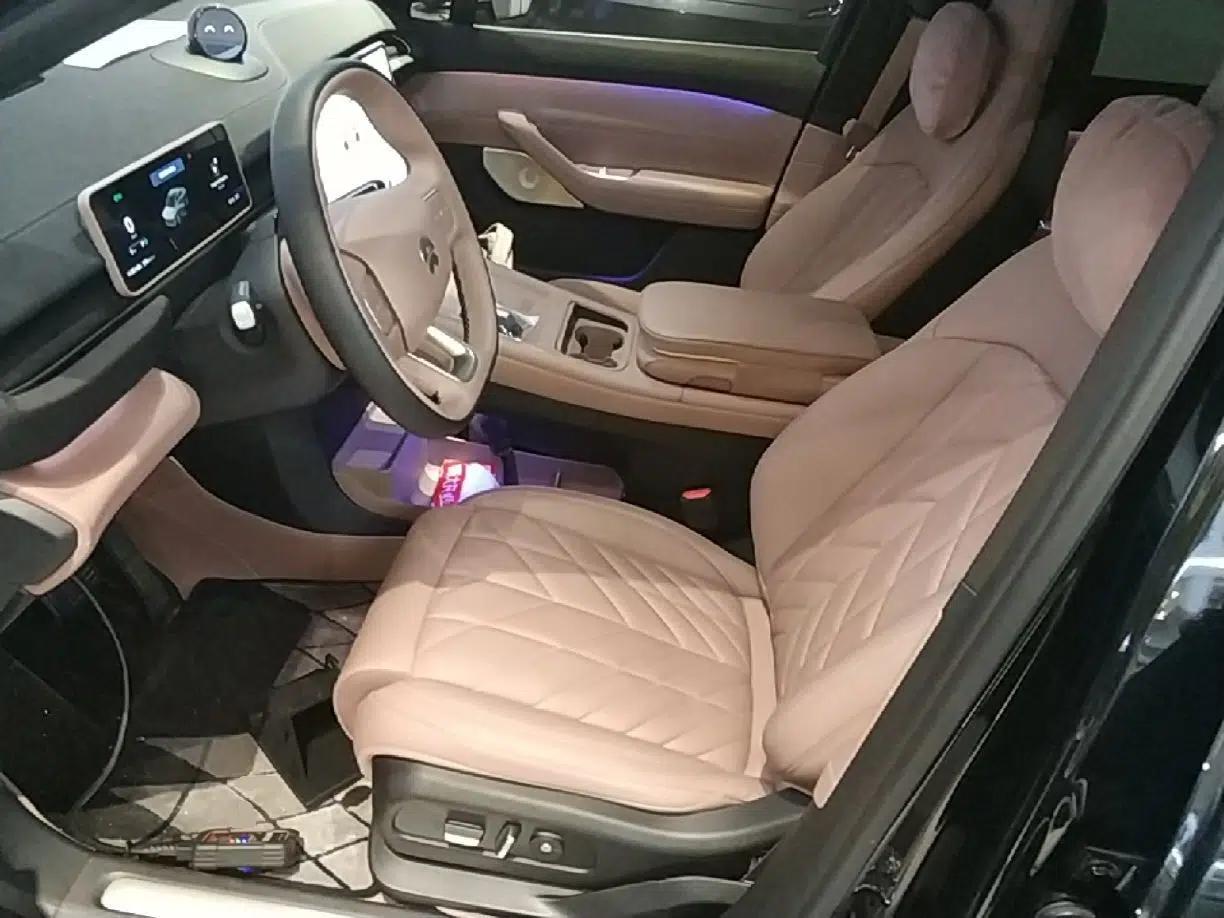 Nio EC6 2025 75 kWh — миниатюра 17