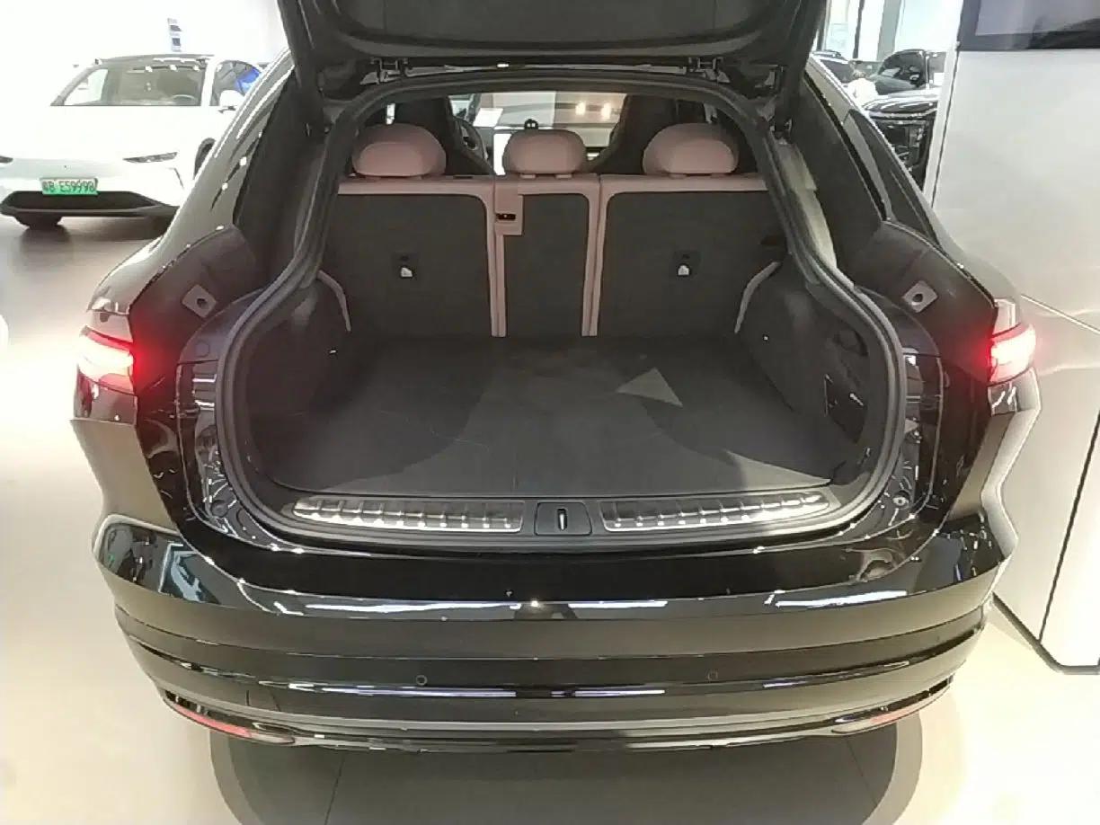 Nio EC6 2025 75 kWh — миниатюра 22