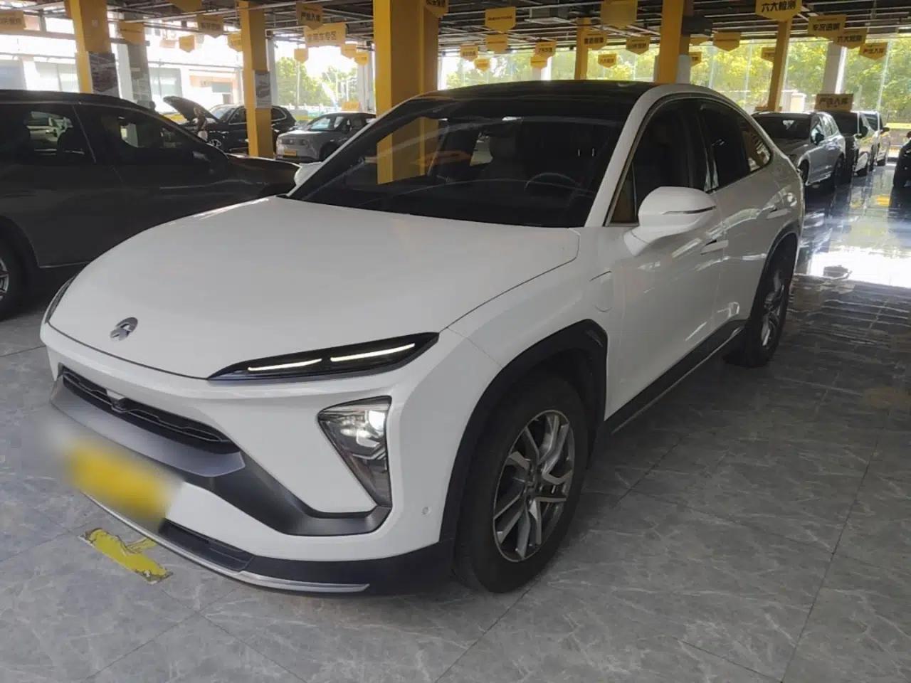 Nio EC6 2020 430 km Sport Version — миниатюра 1