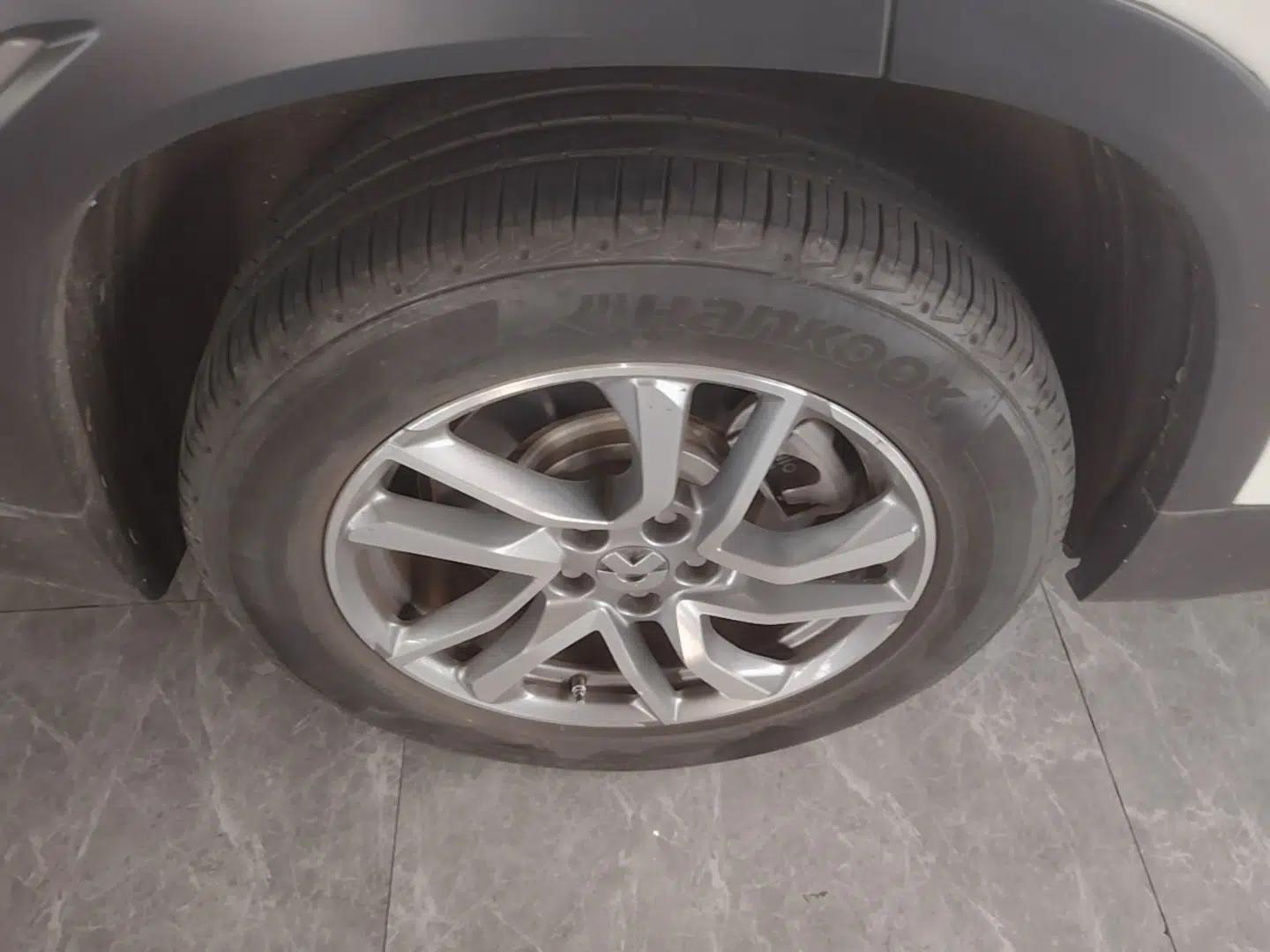 Nio EC6 2020 430 km Sport Version — миниатюра 11