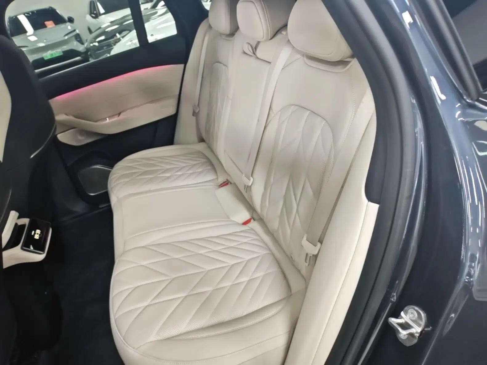 Nio EC6 2025 75 kWh — миниатюра 20