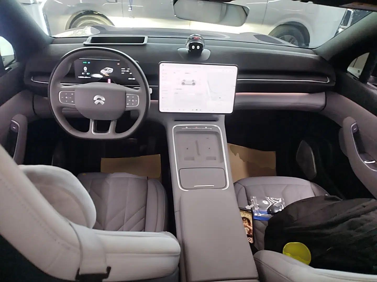 Nio EC6 2025 75 kWh — миниатюра 12