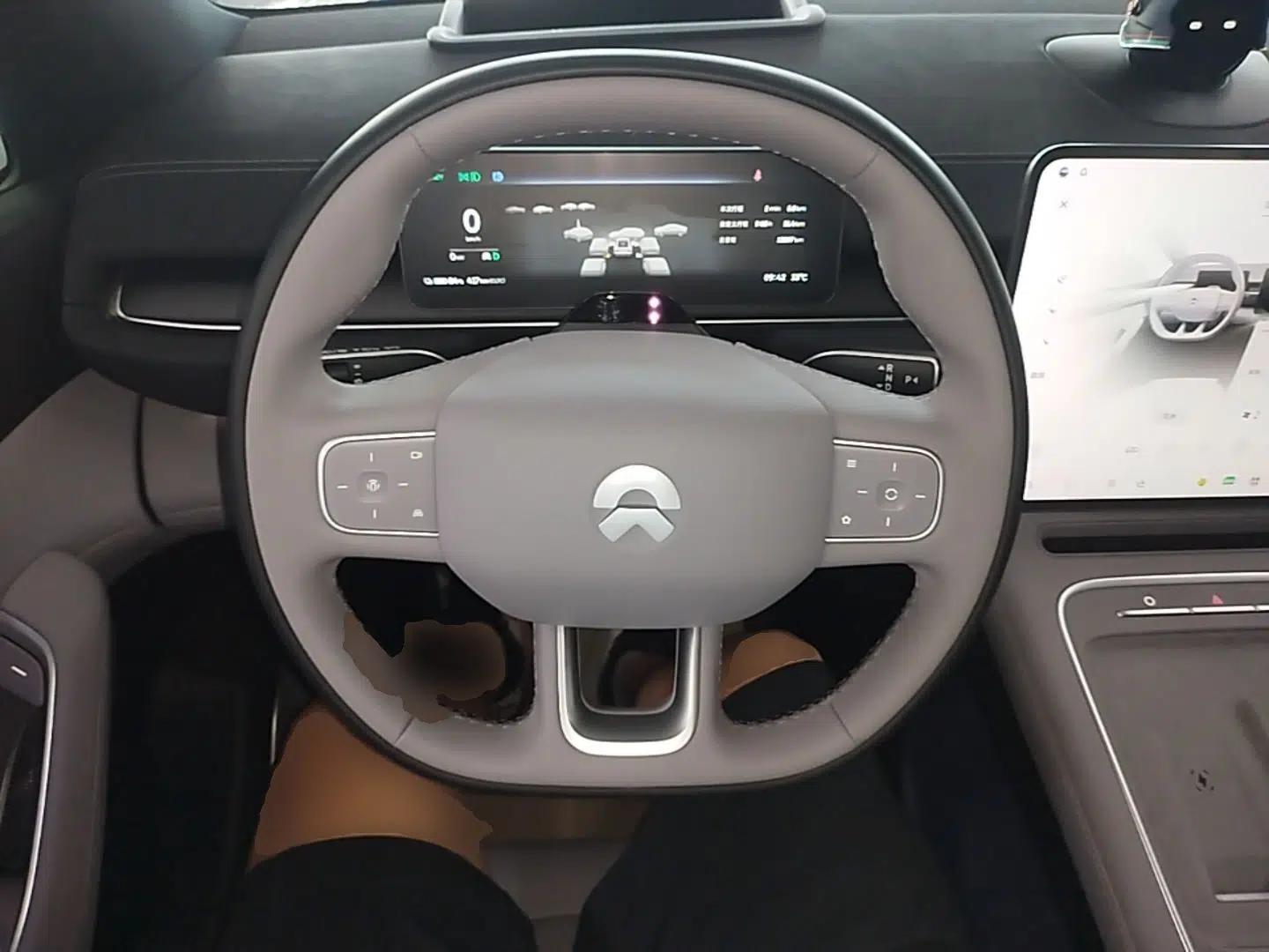 Nio EC6 2025 75 kWh — миниатюра 13