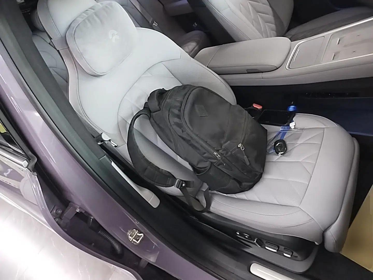 Nio EC6 2025 75 kWh — миниатюра 19