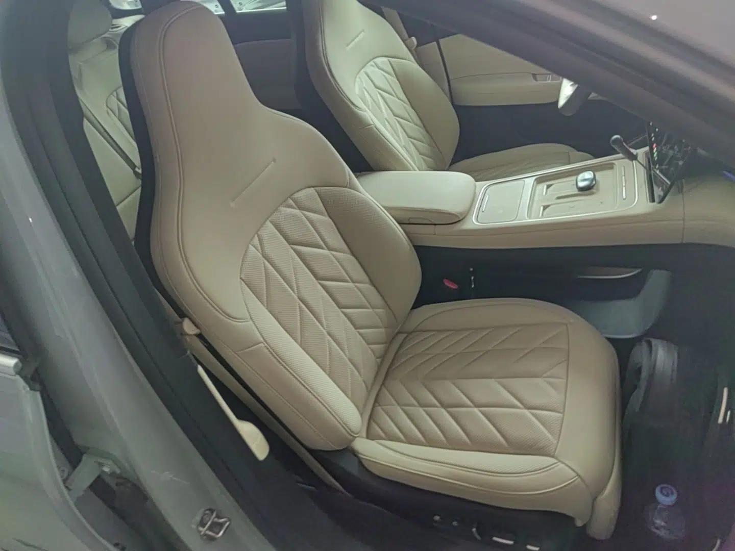 Nio EC6 2025 75 kWh — миниатюра 24