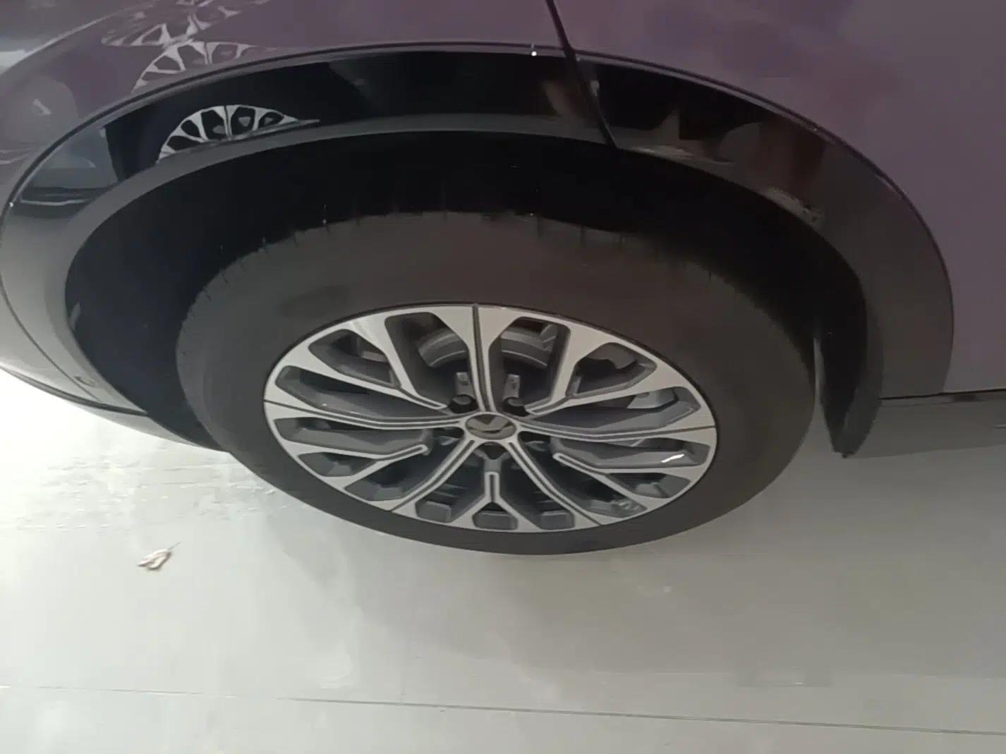 Nio EC6 2025 75 kWh — миниатюра 16